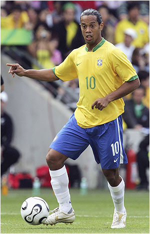 p1_Ronaldinho2.jpg