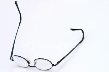 ist2_402082_bent_glasses.jpg